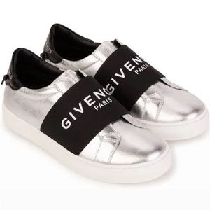Givenchy kids sneaker